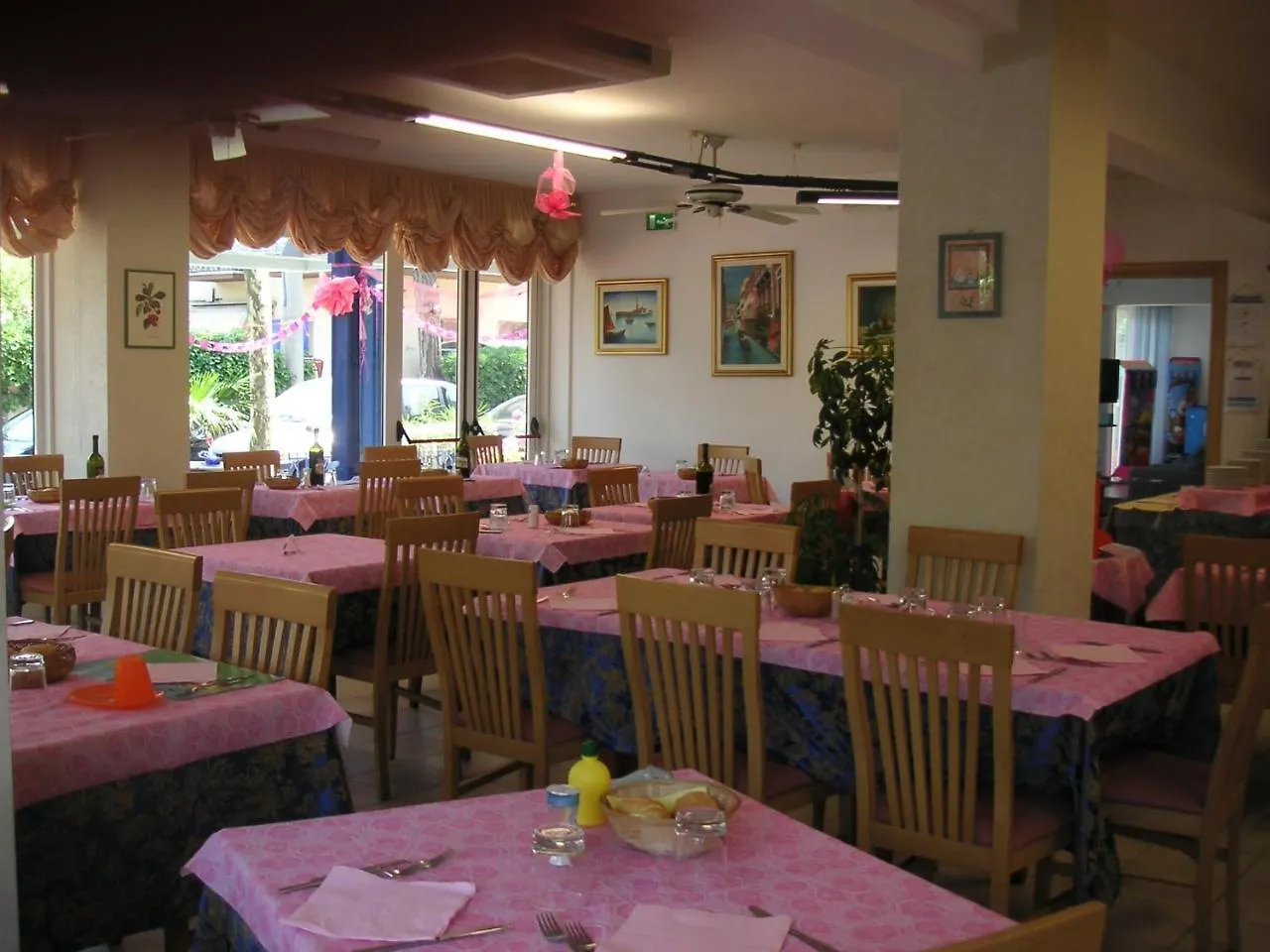 Hotel Canasta Riccione