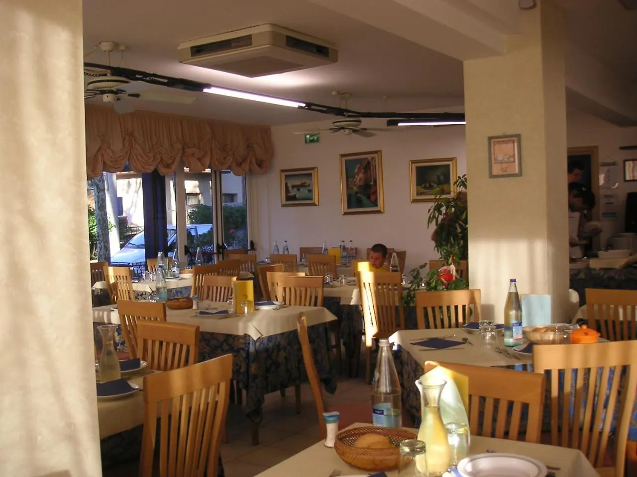 Hotel Canasta Riccione