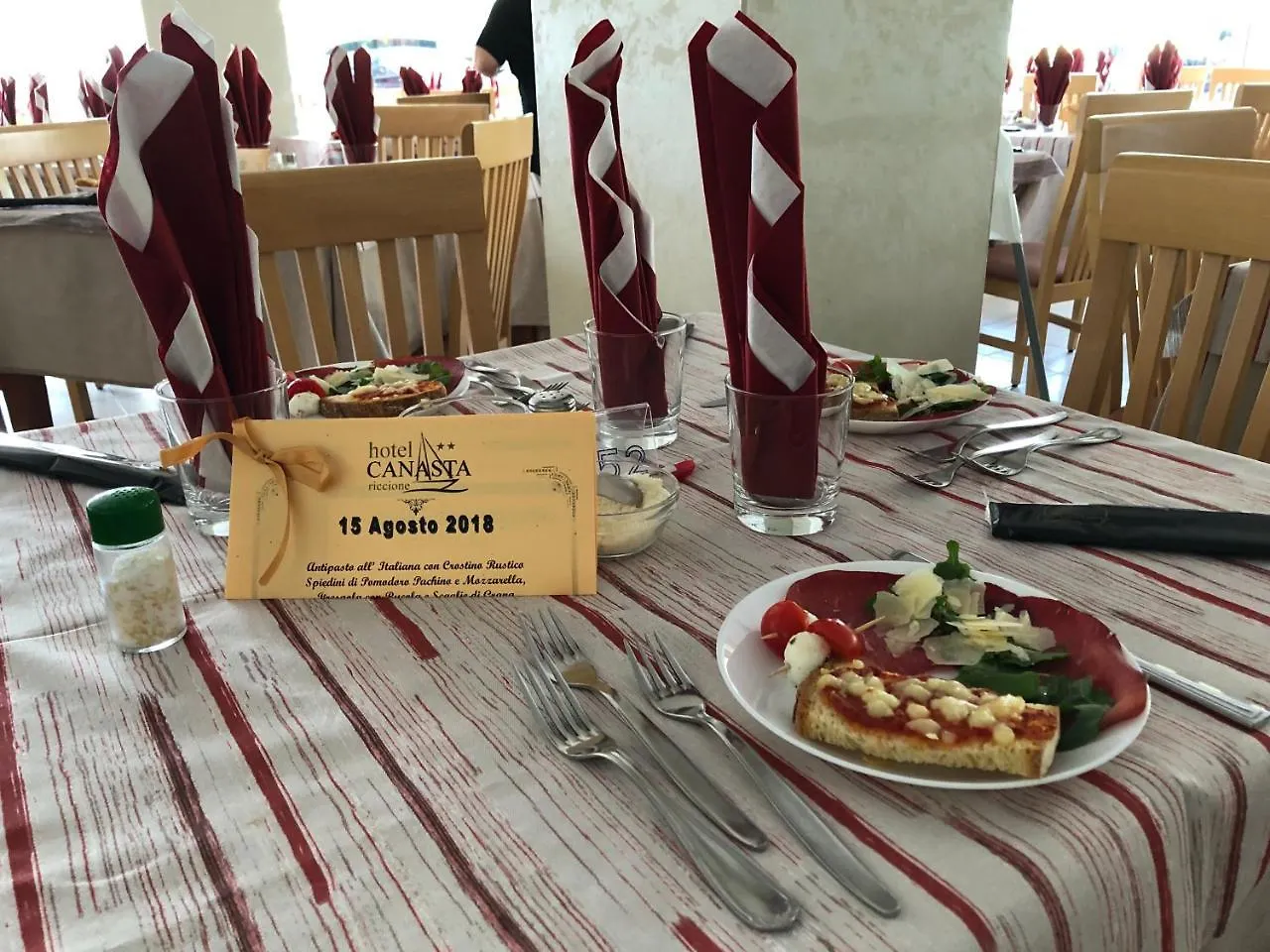 **  Hotel Canasta Riccione Italië